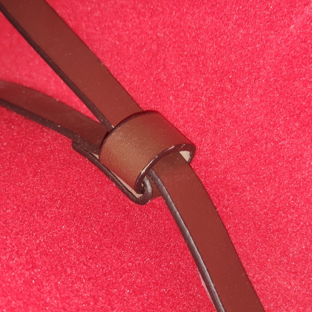 Red fedora hat - Picture 3 of 4